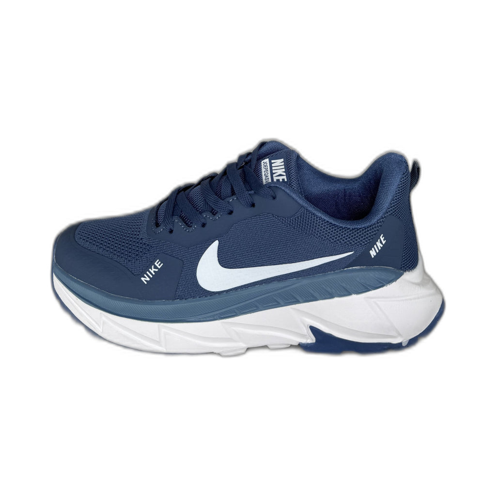 Nike R7700