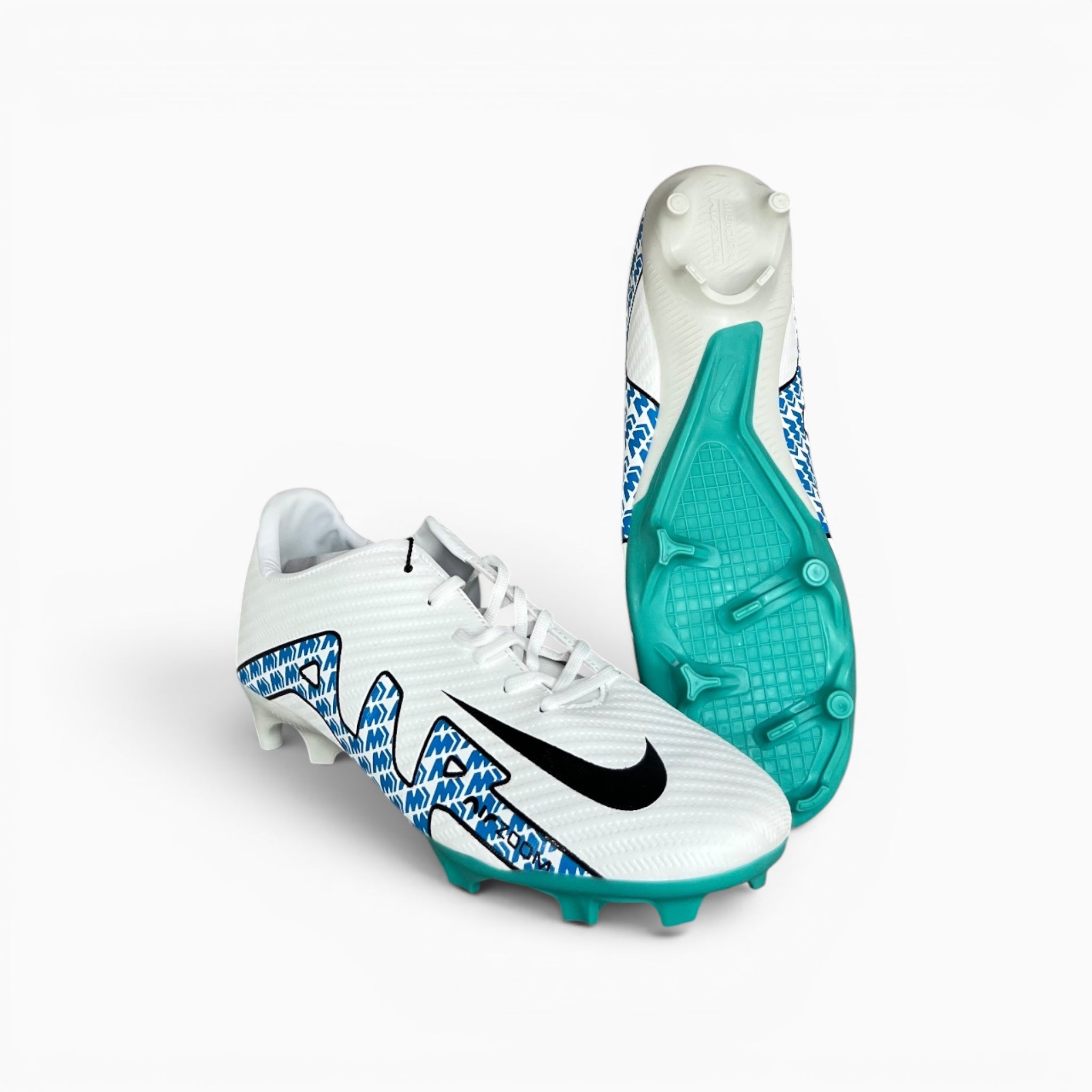 Nike FB Studs